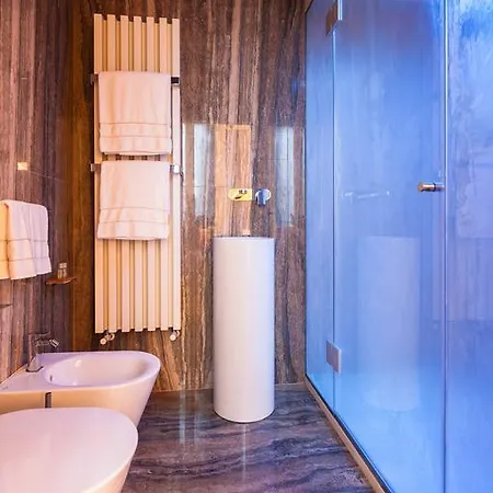Liassidi Wellness Suites Venice Exterior photo