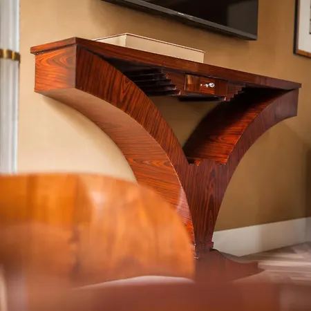 Liassidi Wellness Suites Venice Room photo